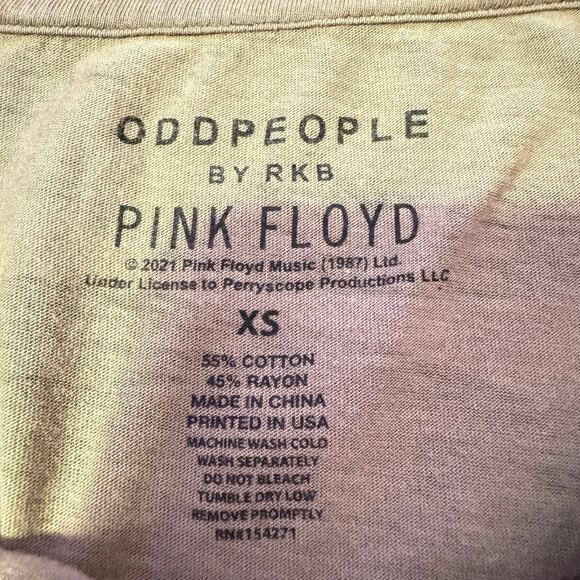 Oddpeople Pink Floyd Tour Shirt reproduction with Camo background SZ XS - Picture 3 of 3